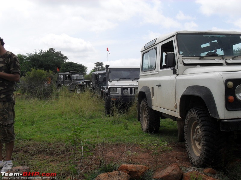 Of Jeep's, Gypsy, Landy and a L&T Komatsu - OTR/Recee (Off Kanakpura) - 11Jul2010-038.jpg
