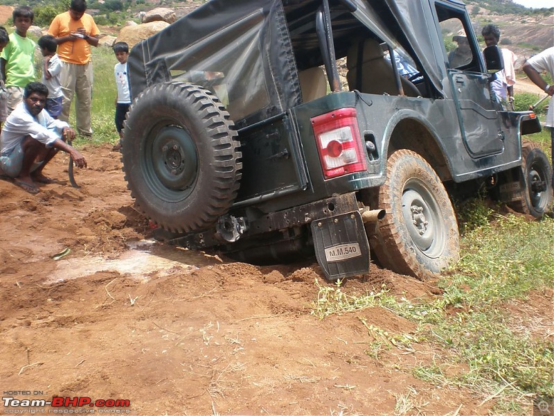 Of Jeep's, Gypsy, Landy and a L&T Komatsu - OTR/Recee (Off Kanakpura) - 11Jul2010-water-beneath-dry-sand.jpg