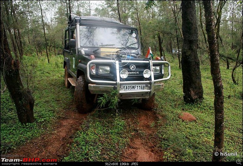 Escape to the Nature Offroading at SOMWARPET (Coorg) ON 21th Aug 2010-cam.jpg