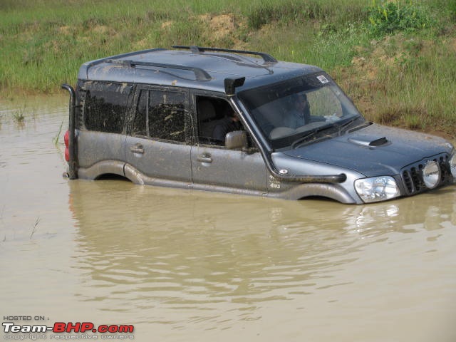 Short offroading on Sarjapur road, Bangalore on 24th Oct'10-img_4069.jpg