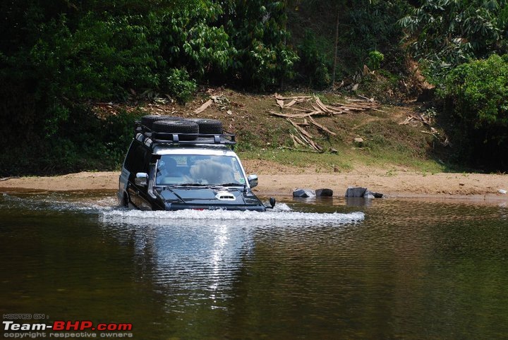 Jeep thrills in kerala-p-2.jpg