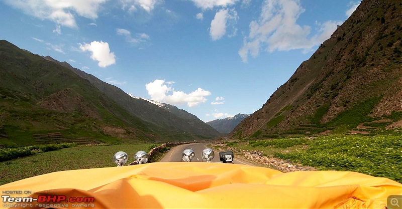 Team UNIMOG at Elevation 14200ftvia Babusar-SheosarBurzilButogah Passes-106.jpg