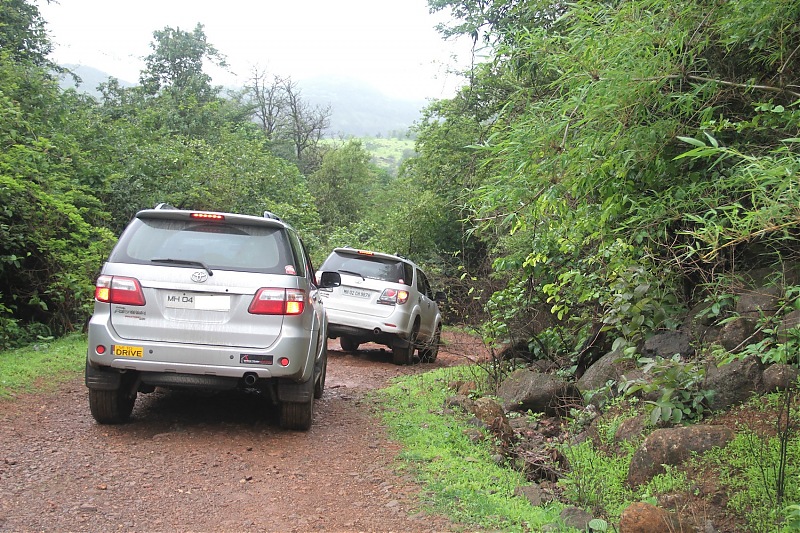 Four Fortuners & A Day of Simple Adventures...-img_7262.jpg