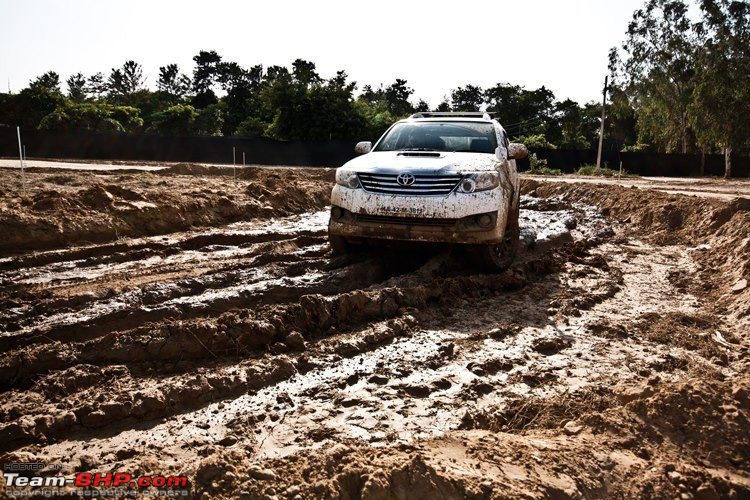 2012 Toyota Bootcamp : How to convert barren land into a 4WD Track!-37.jpg