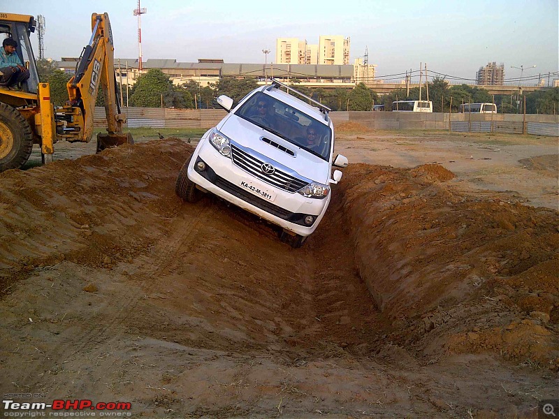 2012 Toyota Bootcamp : How to convert barren land into a 4WD Track!-42.jpg