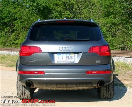 Why do SUVs have two pairs of tail-lights?-2009_audi_q716.jpg