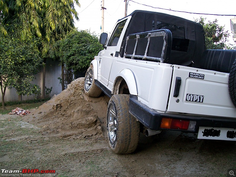 Maruti Gypsy Pictures-100_0031mn.jpg