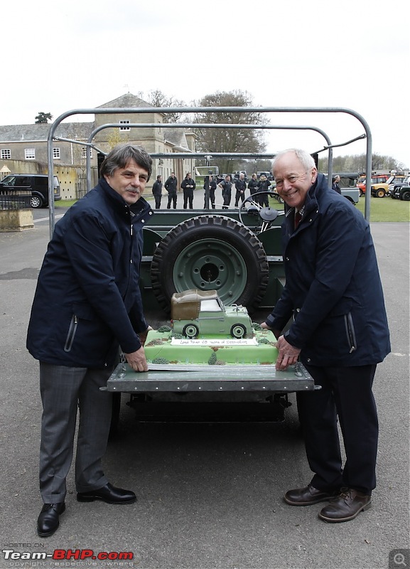 Report & Drive : Land Rovers 65th Anniversary Celebrations-cake_delivery_lr_65_years_300413_03.jpg