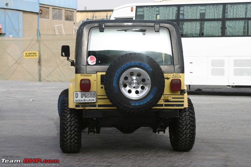 Jeep Wrangler YJ Buildup-rear-view.jpg