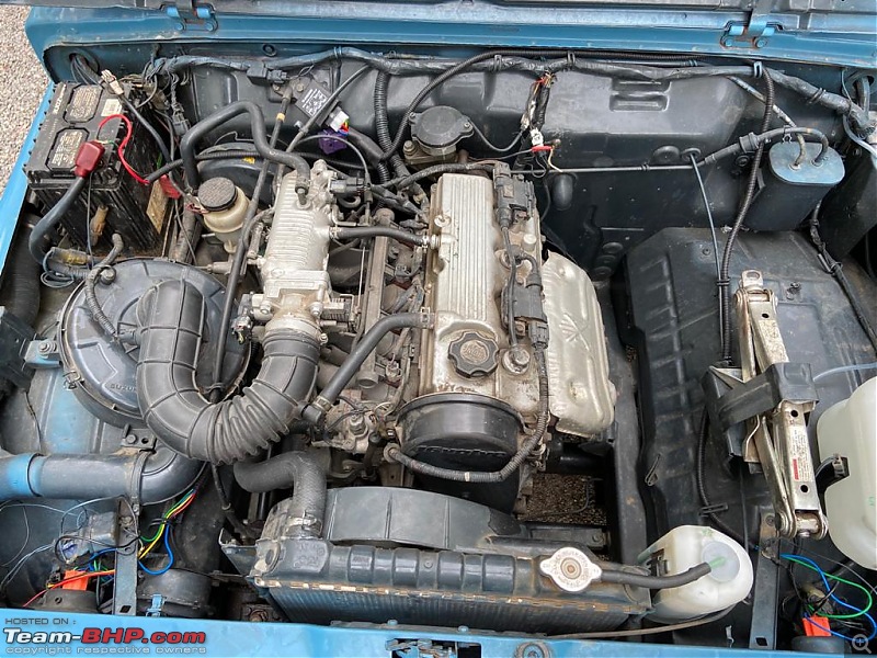 Maruti Gypsy Pictures-complete-engine-shot.jpeg