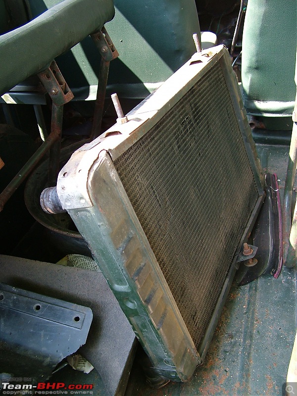ex army MM550 in Bombay-radiator1.jpg