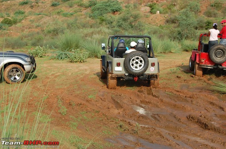 All Team-BHP 4x4 Jeep Pics!-36763_439471286693_674951693_5890720_4807143_n.jpg