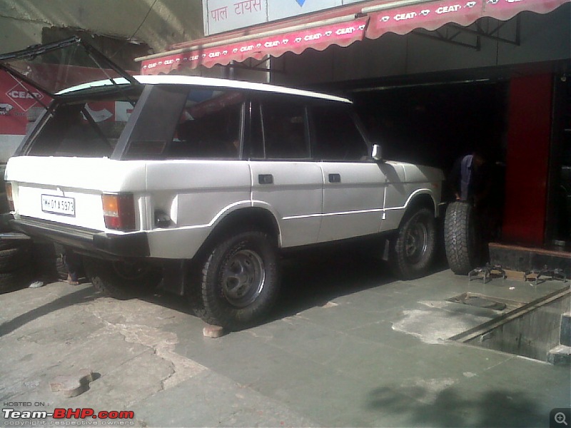 My 1986 Range Rover Classic 3.5 V8. EDIT: Lift kit & New tyres added-img00749201205021634.jpg