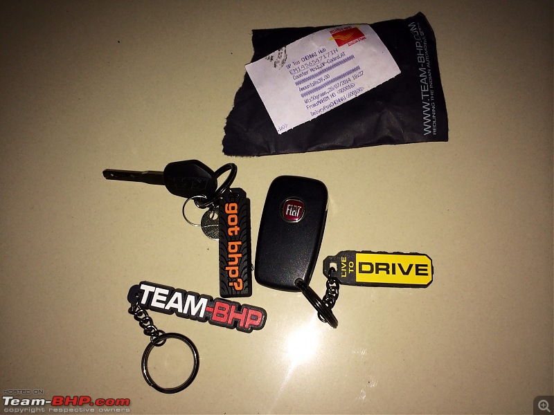 Team-BHP KEYCHAINS are here! Update: 'Got BHP?' design & mixed set added...-tbhp-keys.jpg