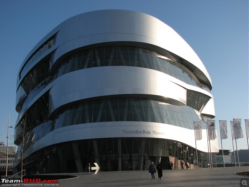 Mercedes-Benz Museum @ Stuttgart-ger_0367_compress.jpg