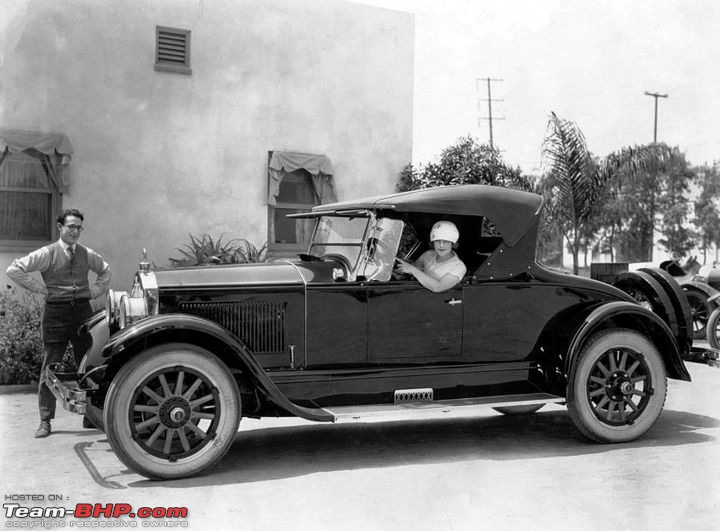 American Stars & their Cars-01.haroldlloydandwifemildreddaviswiththeirbuick.jpg