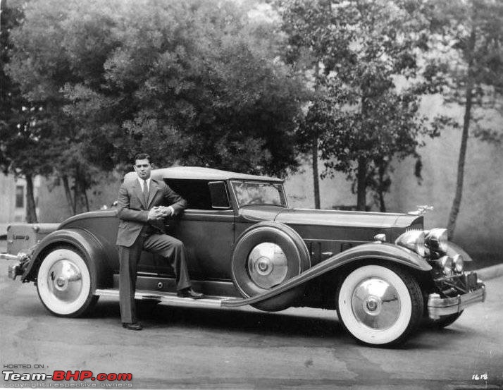 American Stars & their Cars-01clarkgablewithhis1932packard.jpg