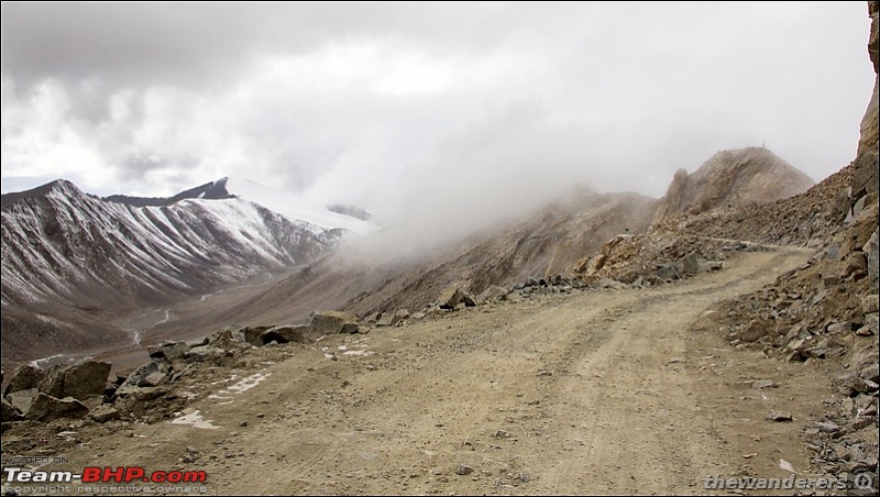 Extreme Expedition - Bicycling Manali-TsoKar-Leh-Khardungla & Stok Kangri summit trek-khardung-la-leh4.jpg