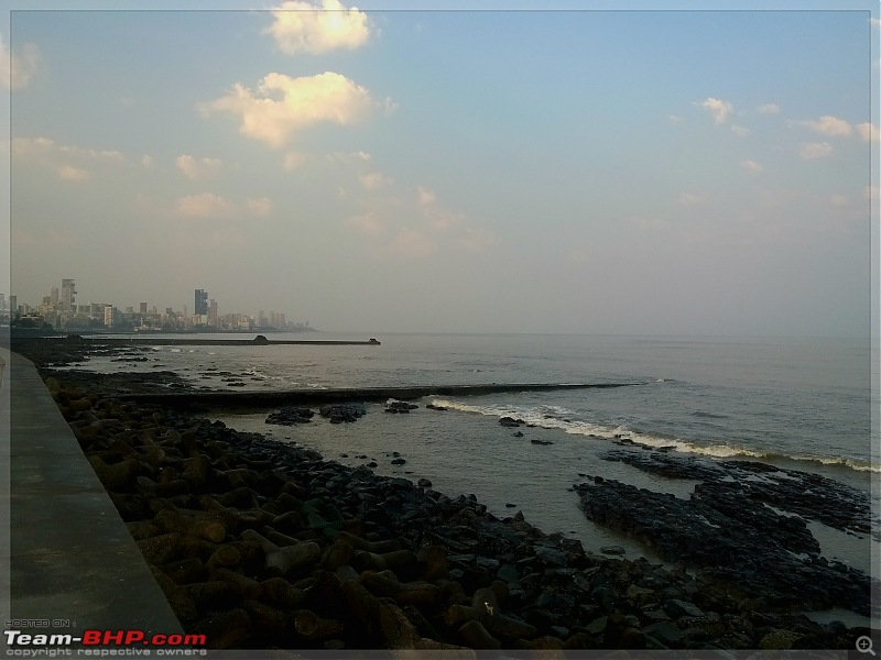 Trails of a cyclist : Re-discovering travel the healthy way!-worli-seaface-view.jpg