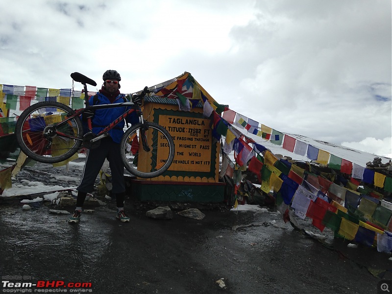 Manali to Khardung La on a Cycle!-63.jpg