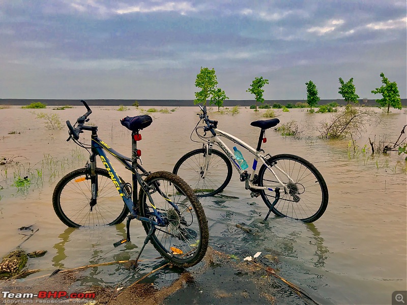 Cycling to Sach Pass & Cliffhanger-img_4965.jpg