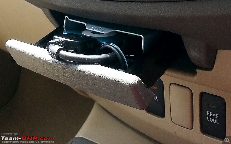 DIY - How to Remove stock stereo of Toyota Fortuner & Install iPod/Aux functionality-pa15toy_4.jpg