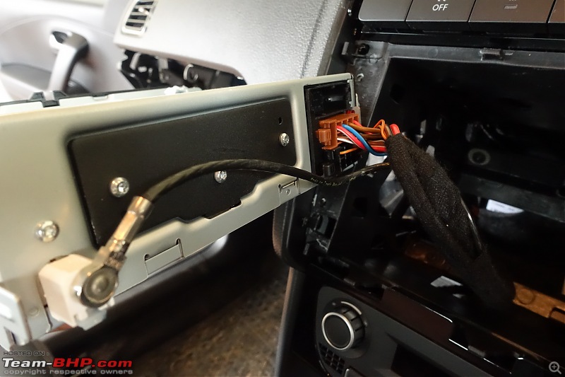 Android Head-Unit in my VW Polo GT TSI-remove-rcd320.jpg