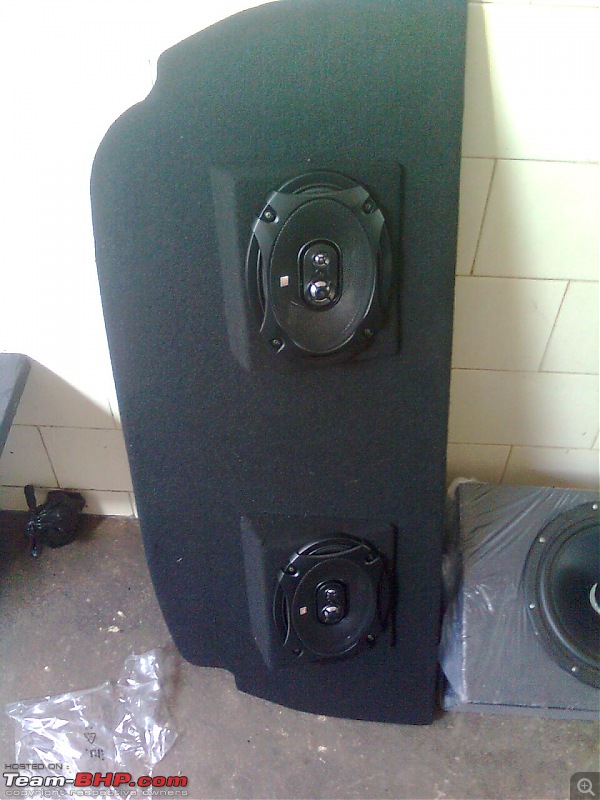 ICEing up the wagon!-rear-parel-shelf.jpg