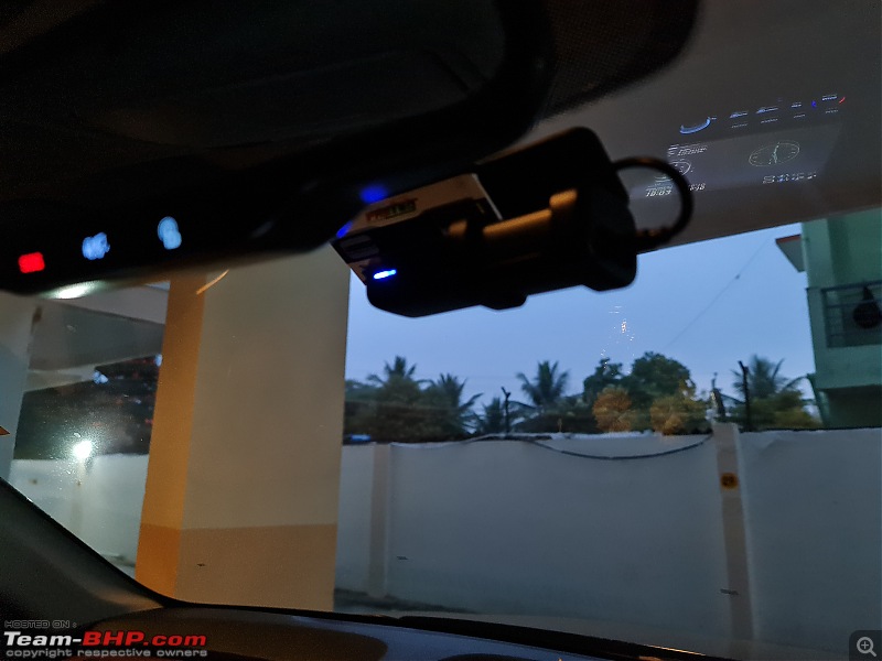 The Dashcam / Car Video Recorder (DVR) Thread-09_powered-blue-light.jpg