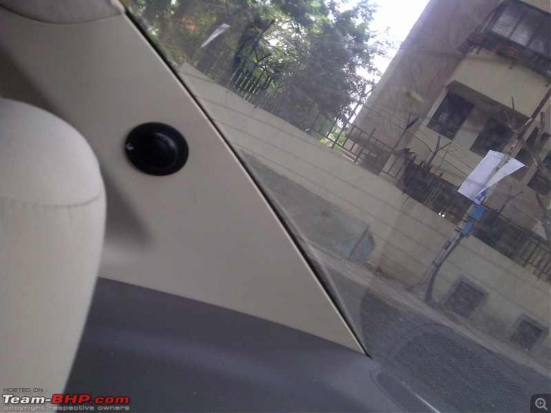 VW Vento: My Custom ICE-rear-tweeters.jpg