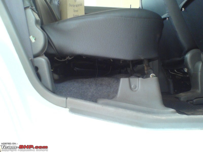 putting amplifier under the seat ?-dsc00586.jpg