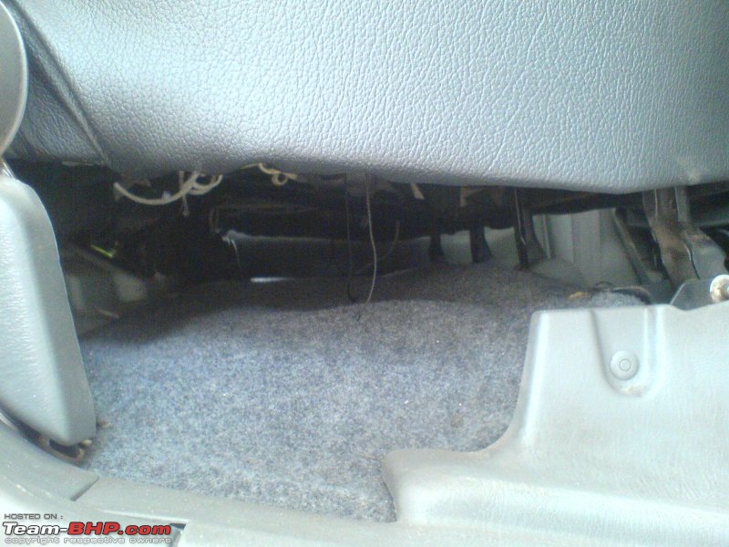 putting amplifier under the seat ?-dsc00587.jpg