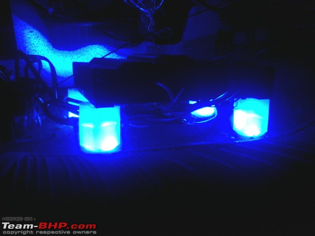 D.I.Y. "Happy Legs" for Underseat Amplifier, Protect Your Amp from Water spill-ornfv.jpg