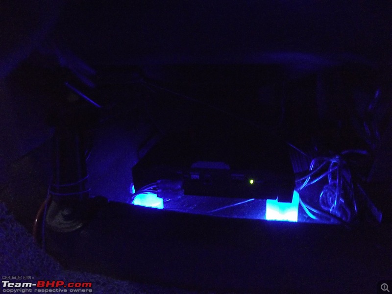 D.I.Y. "Happy Legs" for Underseat Amplifier, Protect Your Amp from Water spill-dscf1861.jpg