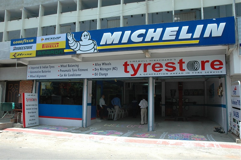 TyreStore (Chennai)-outside-veiw-shop.jpg