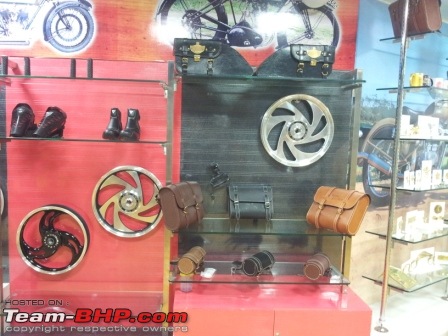 The Legend Motors : Royal Enfield Accessories-20120722_120917.jpg