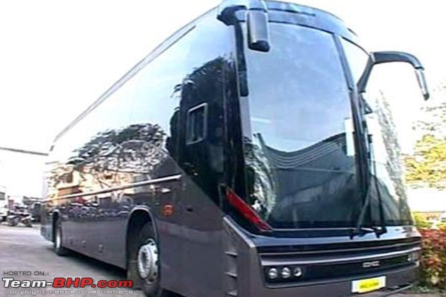 Non-commercial Buses in India-1.jpg