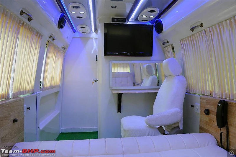 Force Tempo Traveller Test drive-1.jpg