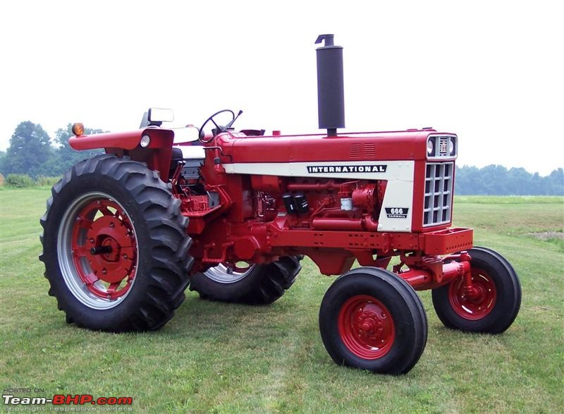 Unknown 4x4 tractor in very sorry state-ih666rightbest-medium.jpg