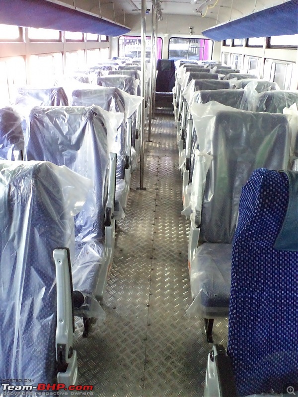 Intercity Buses operated by various private travels and STUs-dsc01687.jpg
