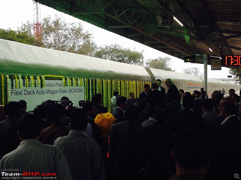 Indias 1st Flexi-Deck Train: By Maruti & Indian Railways-flexi-deck.jpg