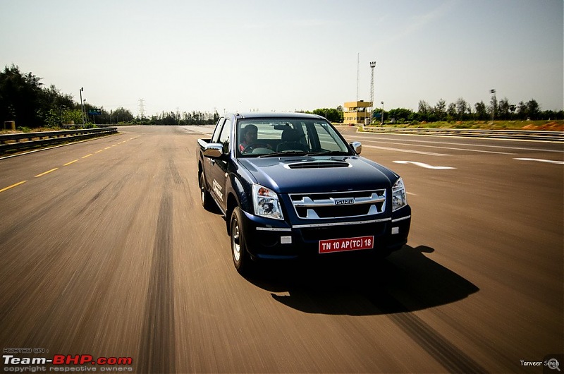 Review: Isuzu D-Max-1.jpg