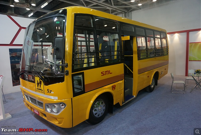 SML Isuzu @ The Bus & Special Vehicle Show, 2015-image00005.jpg