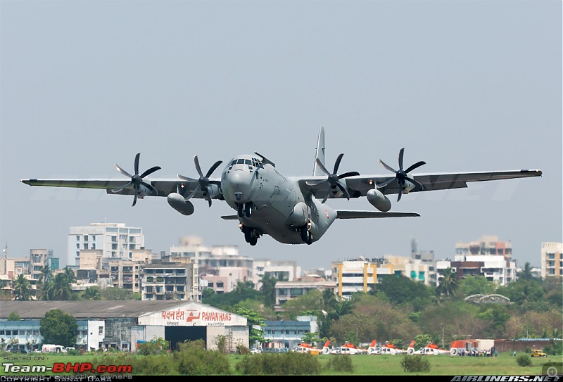 Indian Air Force Mirage 2000 test lands on the Yamuna Expressway-c130-juhu-march-2015-2614768.jpg