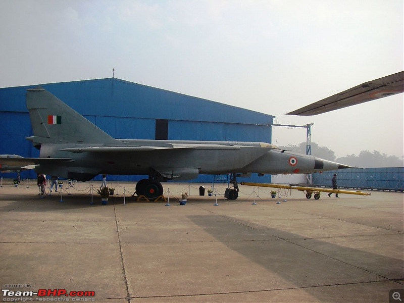 Indian Aviation: MiG-25 Foxbat in the Indian Air Force-16-foxbat-end.jpg