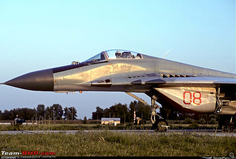 MiG-29 Fulcrum : The balance rests on us-mig29a_canopy.jpg