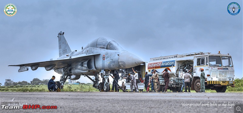Combat Aircraft of the Indian Air Force-tejasnavyhotrefueling.jpg