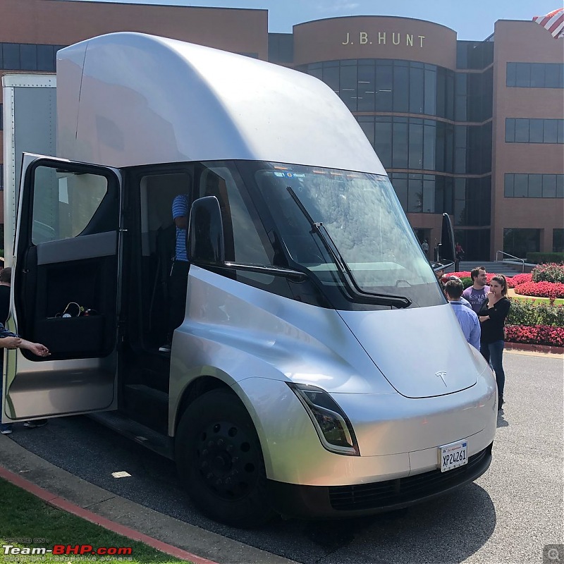 The Tesla electric Semi-Truck-tes5.jpeg