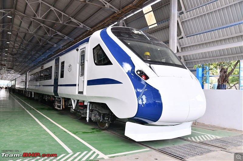 Vande Bharat Express (Train 18) - Made-In-India Engineless Train-25f2096d37aa48fab0de87aca7f03e3d.jpeg