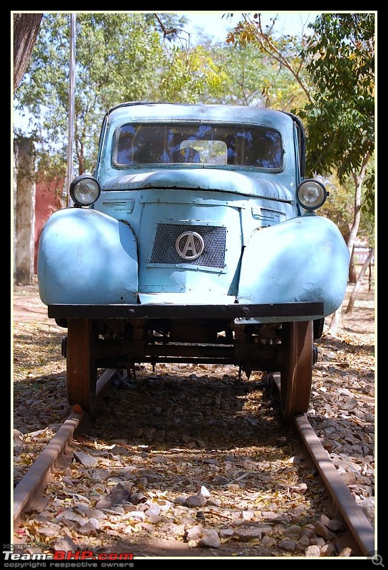 What is this? (Truck on rails in Belgaum)-rail03.jpg